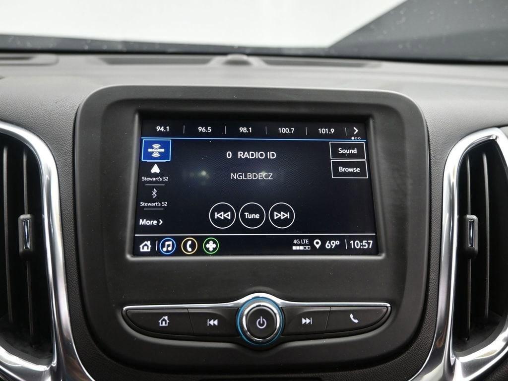 used 2023 Chevrolet Equinox car, priced at $28,998