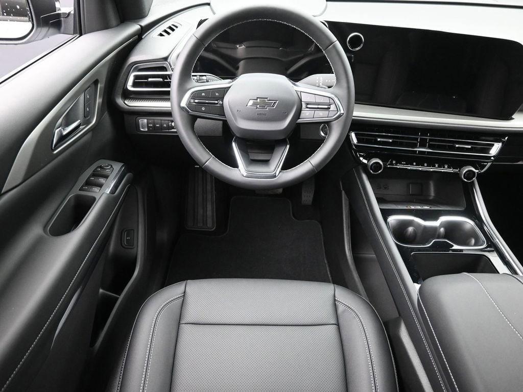 new 2026 Chevrolet Traverse car, priced at $47,327