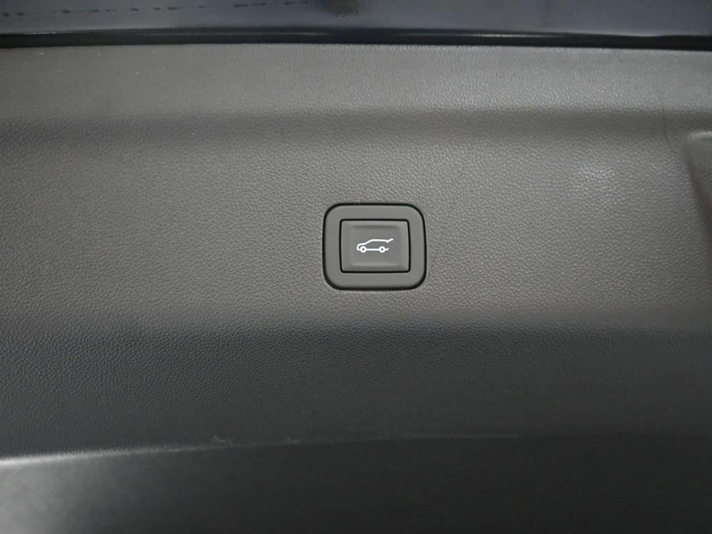 new 2026 Chevrolet Suburban car, priced at $79,625