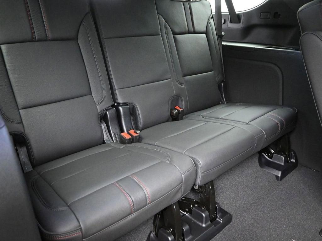 new 2026 Chevrolet Suburban car, priced at $79,625
