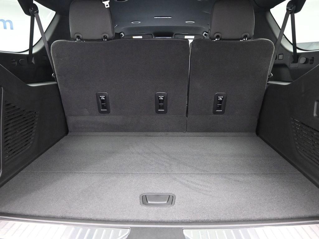 new 2026 Chevrolet Suburban car, priced at $79,625