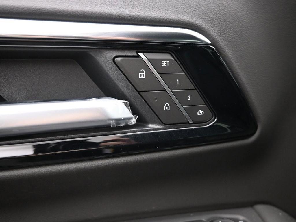 new 2026 Chevrolet Suburban car, priced at $79,625