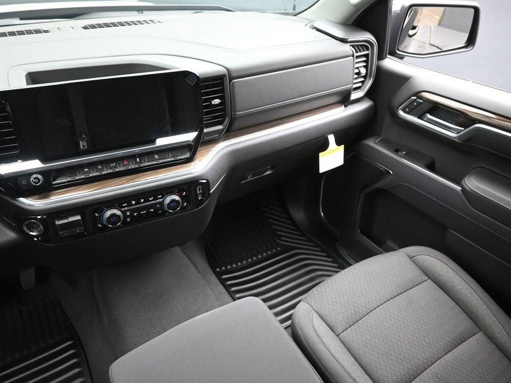 new 2025 Chevrolet Silverado 1500 car, priced at $59,640