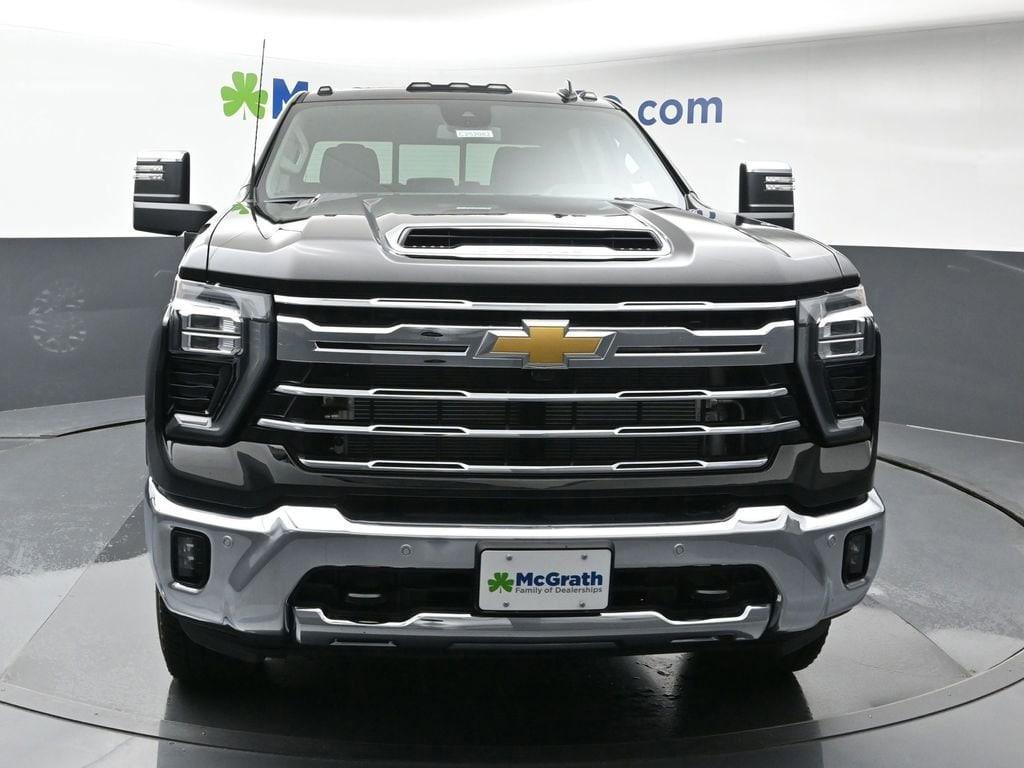 new 2025 Chevrolet Silverado 3500 car, priced at $75,130