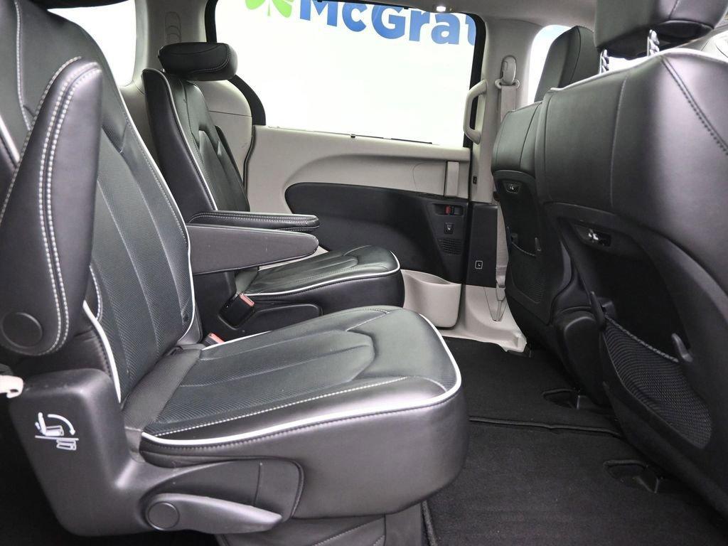 used 2023 Chrysler Pacifica car, priced at $31,200