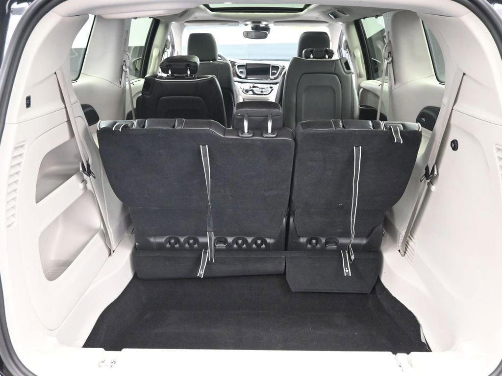 used 2023 Chrysler Pacifica car, priced at $31,200