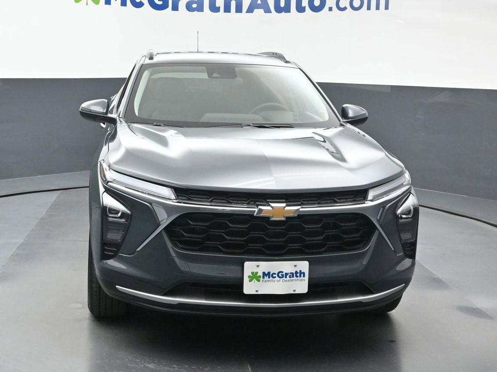 new 2025 Chevrolet Trax car, priced at $25,485