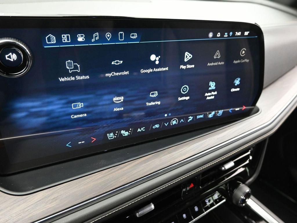 new 2025 Chevrolet Suburban car, priced at $75,695