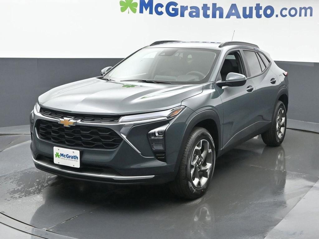 new 2025 Chevrolet Trax car, priced at $22,485