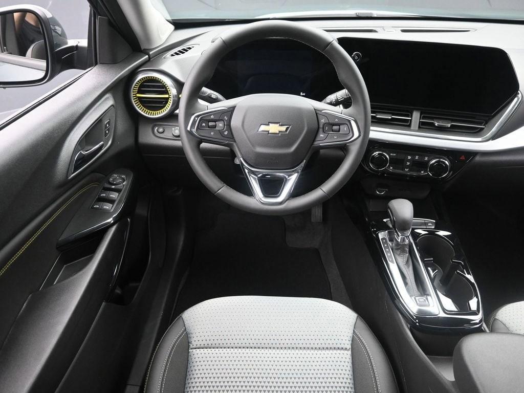 new 2025 Chevrolet Trax car, priced at $22,485
