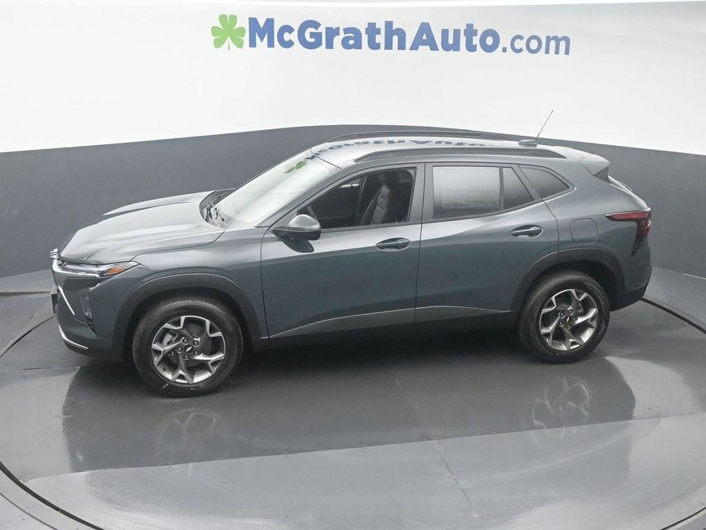 new 2025 Chevrolet Trax car, priced at $22,485