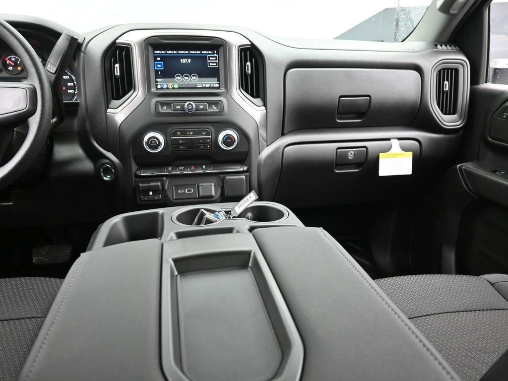 new 2026 GMC Sierra 2500 car, priced at $56,085