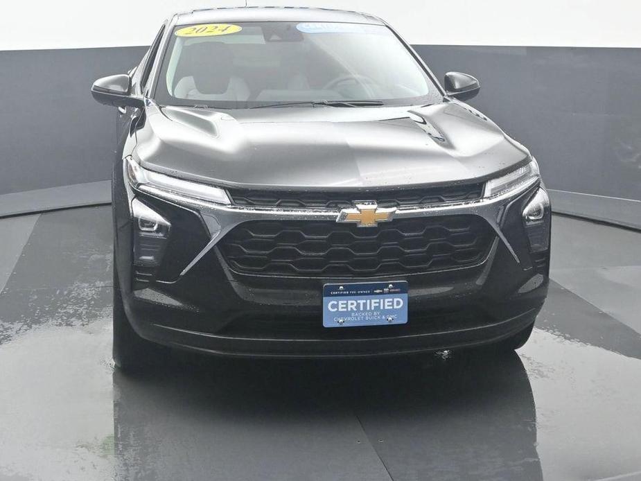 used 2024 Chevrolet Trax car, priced at $23,498