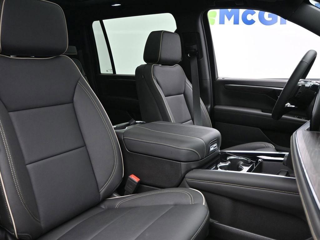 new 2025 Chevrolet Suburban car, priced at $83,885