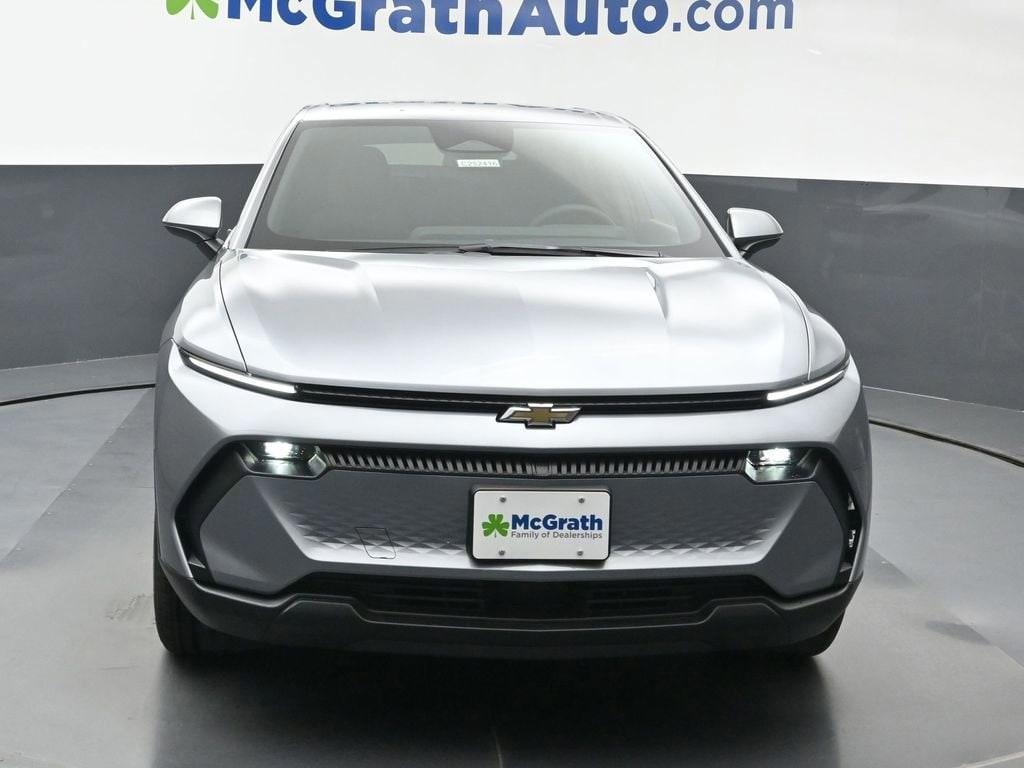 new 2025 Chevrolet Equinox EV car, priced at $34,995