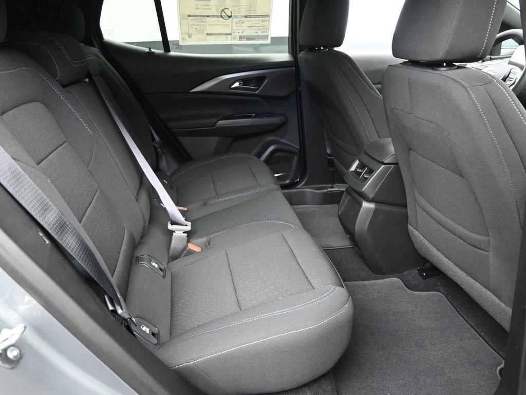 new 2025 Chevrolet Equinox EV car, priced at $34,995