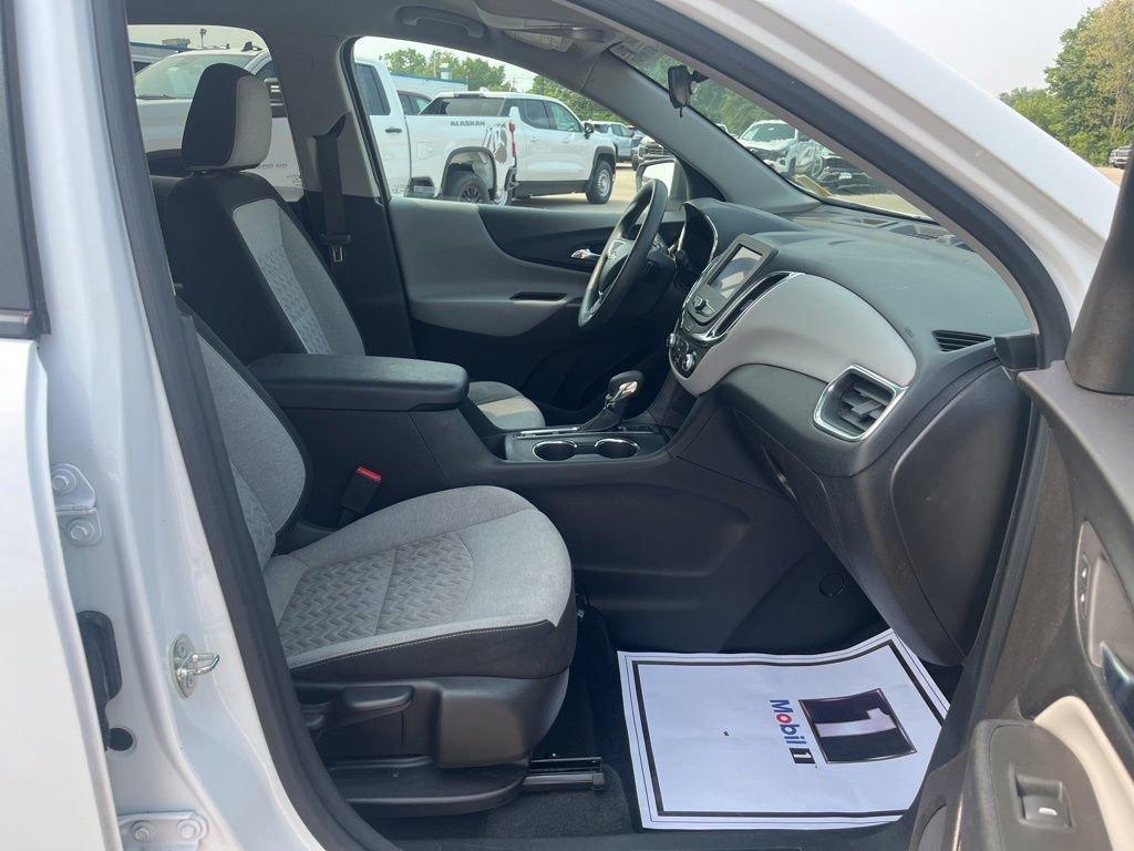 used 2023 Chevrolet Equinox car, priced at $21,998