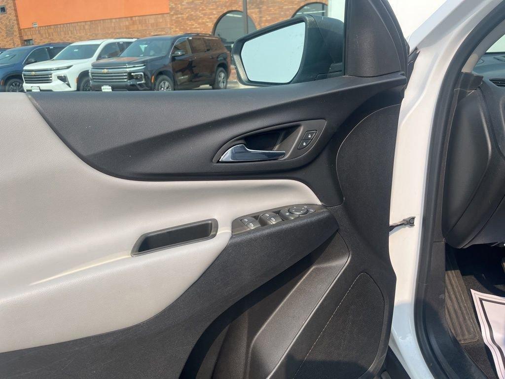 used 2023 Chevrolet Equinox car, priced at $21,998