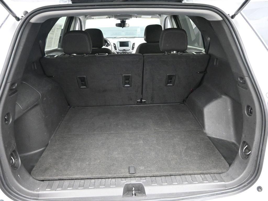 used 2023 Chevrolet Equinox car, priced at $20,194