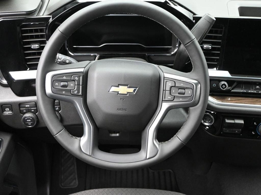new 2025 Chevrolet Silverado 1500 car, priced at $51,595