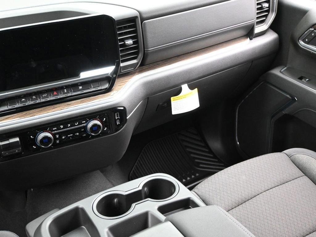 new 2025 Chevrolet Silverado 1500 car, priced at $51,595