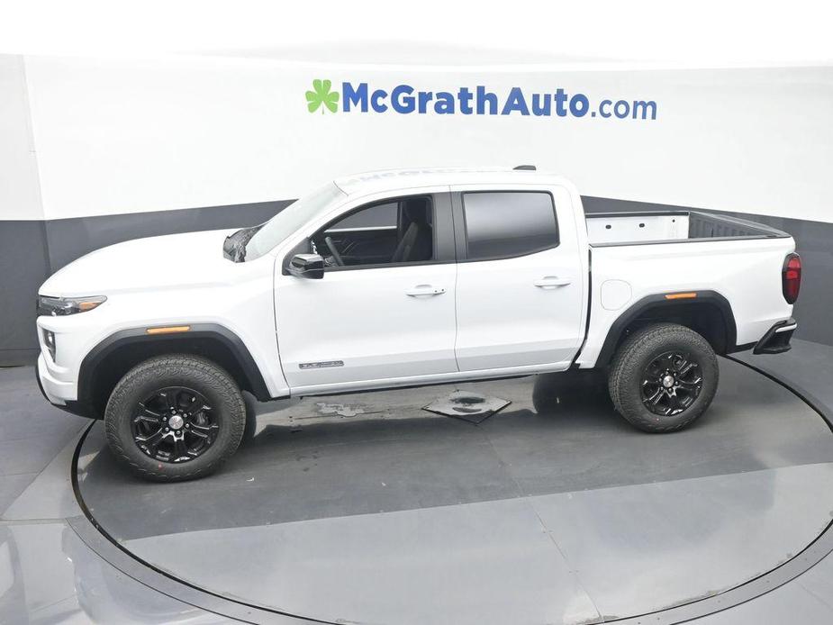 new 2024 GMC Canyon car, priced at $35,922