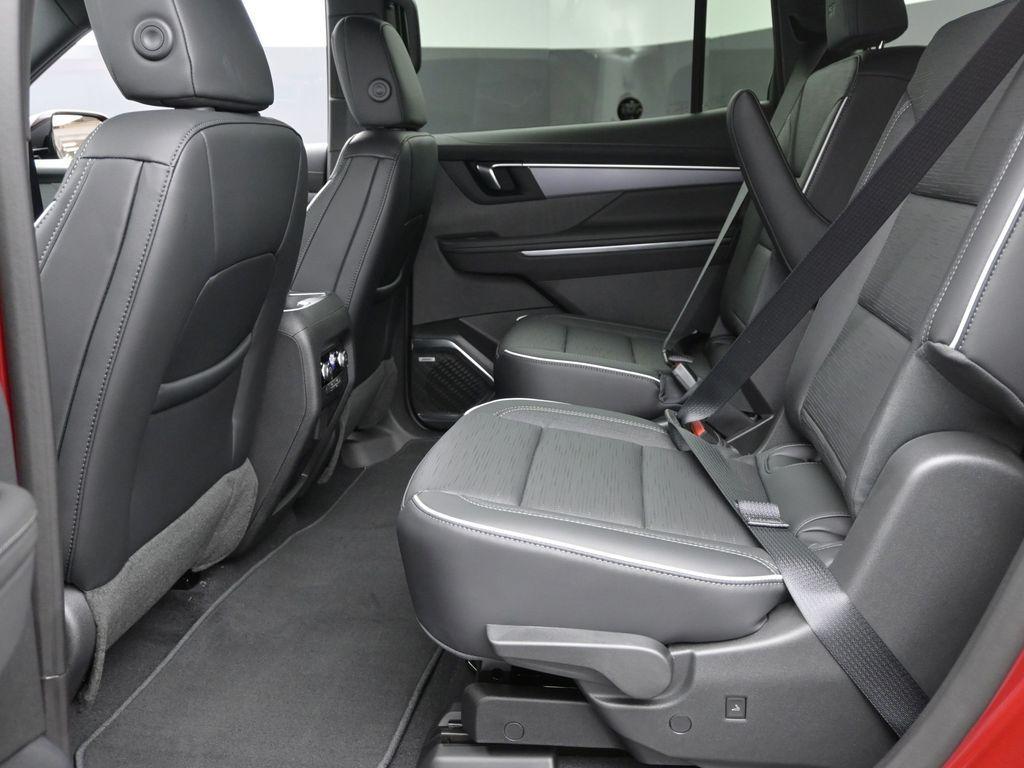 new 2025 Buick Enclave car, priced at $56,684
