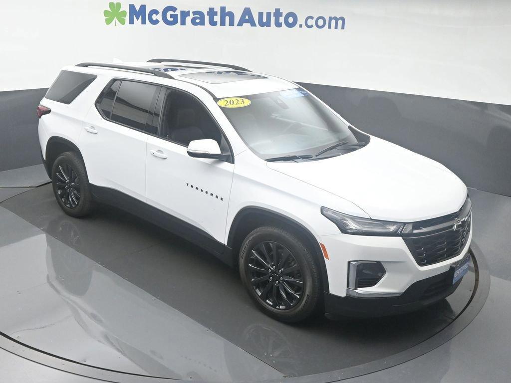 used 2023 Chevrolet Traverse car, priced at $43,036