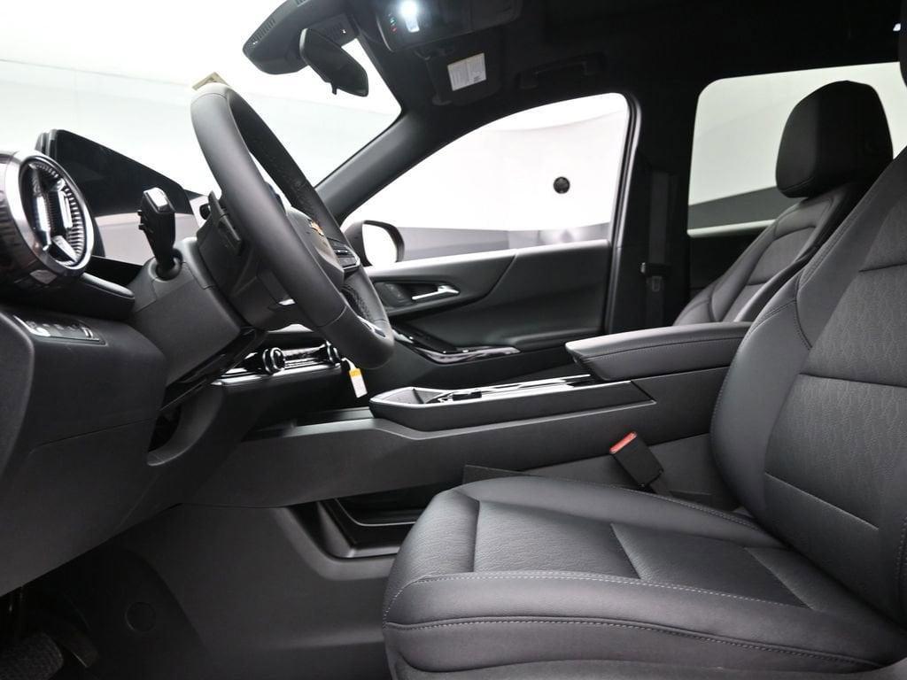 new 2026 Chevrolet Equinox car, priced at $33,285