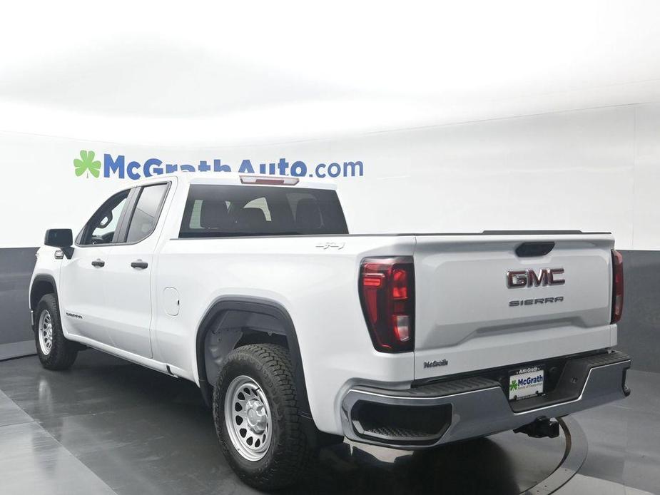 new 2025 GMC Sierra 1500 car, priced at $43,204