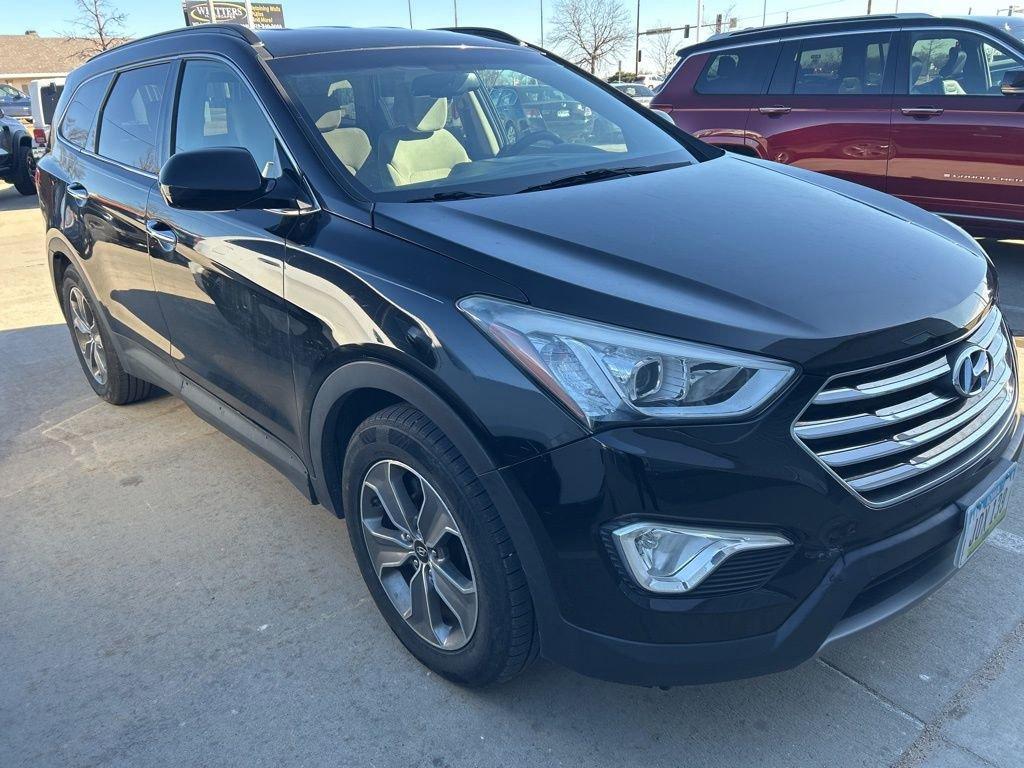 used 2013 Hyundai Santa Fe car, priced at $9,495