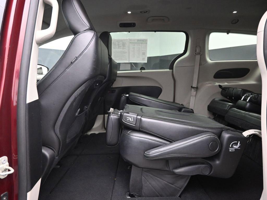 used 2023 Chrysler Pacifica car, priced at $25,997