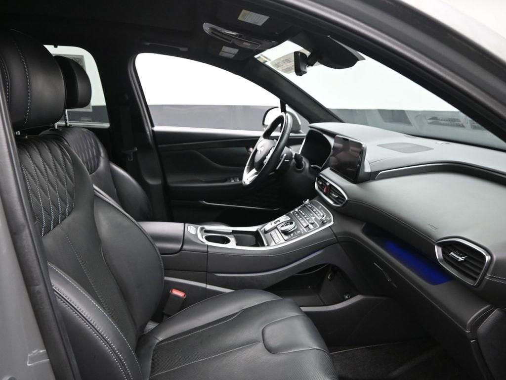 used 2023 Hyundai Santa Fe car, priced at $29,998