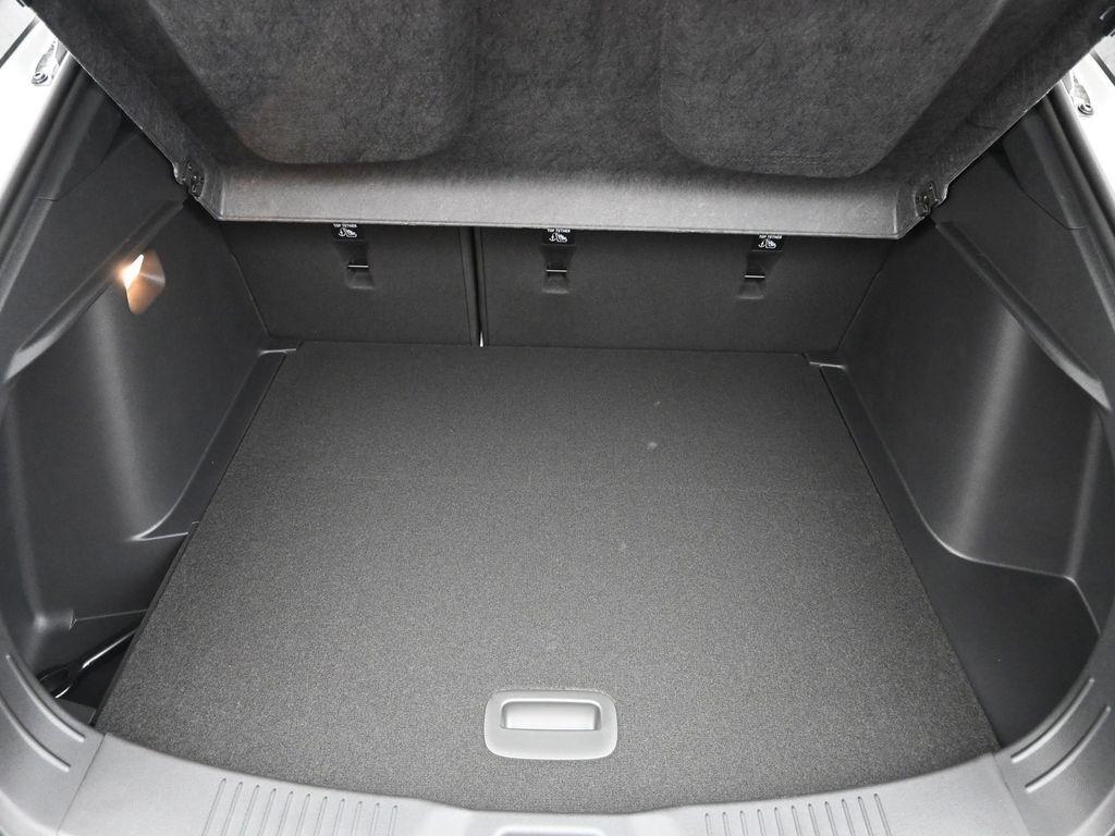 new 2025 Buick Envista car, priced at $23,440