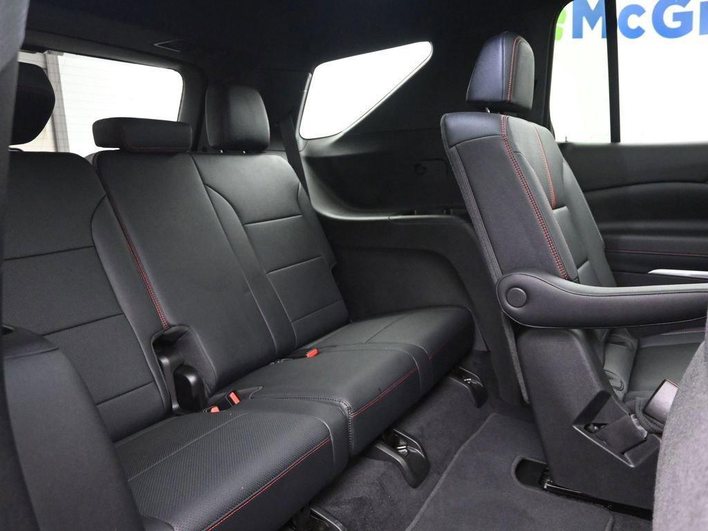 used 2024 Chevrolet Traverse car, priced at $52,996
