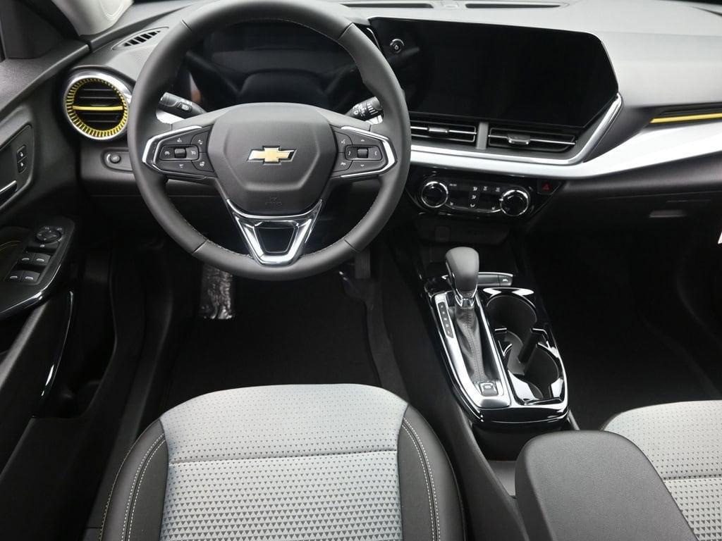new 2025 Chevrolet Trax car, priced at $25,485