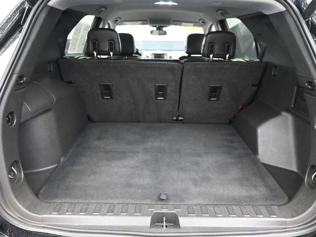 used 2020 Chevrolet Equinox car, priced at $21,900