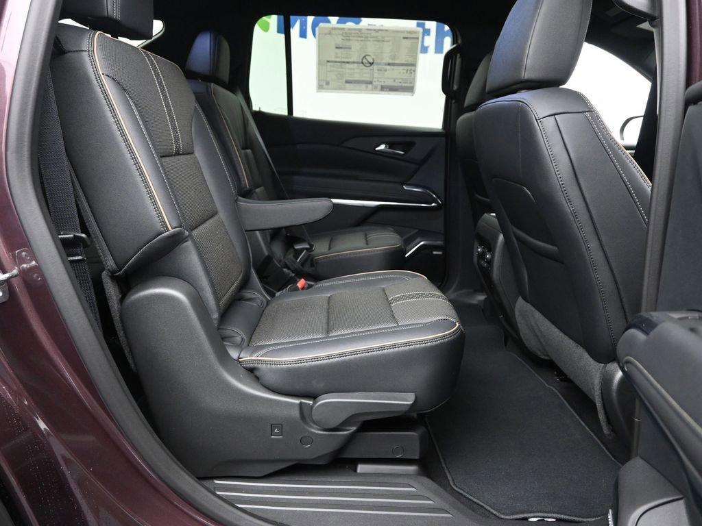 new 2025 Chevrolet Traverse car, priced at $54,295