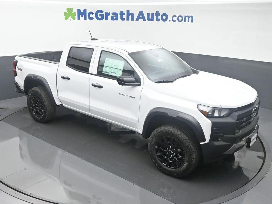 new 2024 Chevrolet Colorado car, priced at $38,863