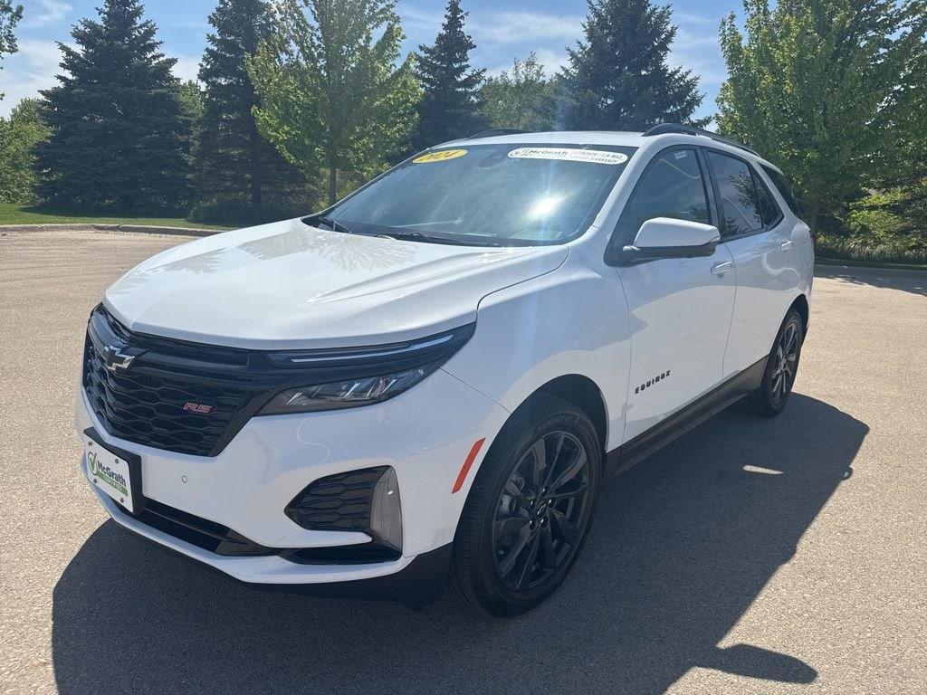 used 2024 Chevrolet Equinox car, priced at $26,988