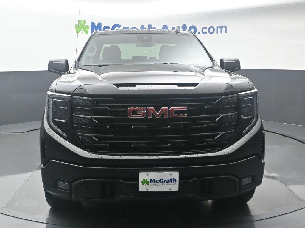 new 2025 GMC Sierra 1500 car, priced at $52,820