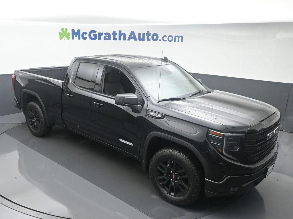 new 2025 GMC Sierra 1500 car, priced at $52,820