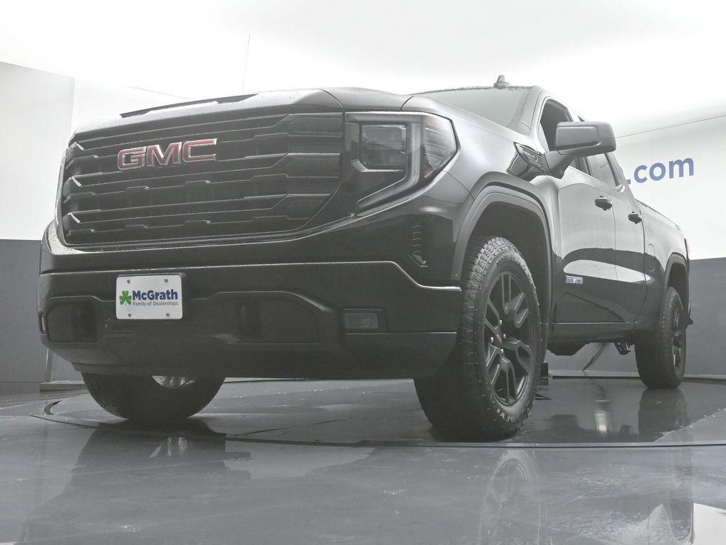 new 2025 GMC Sierra 1500 car, priced at $52,820