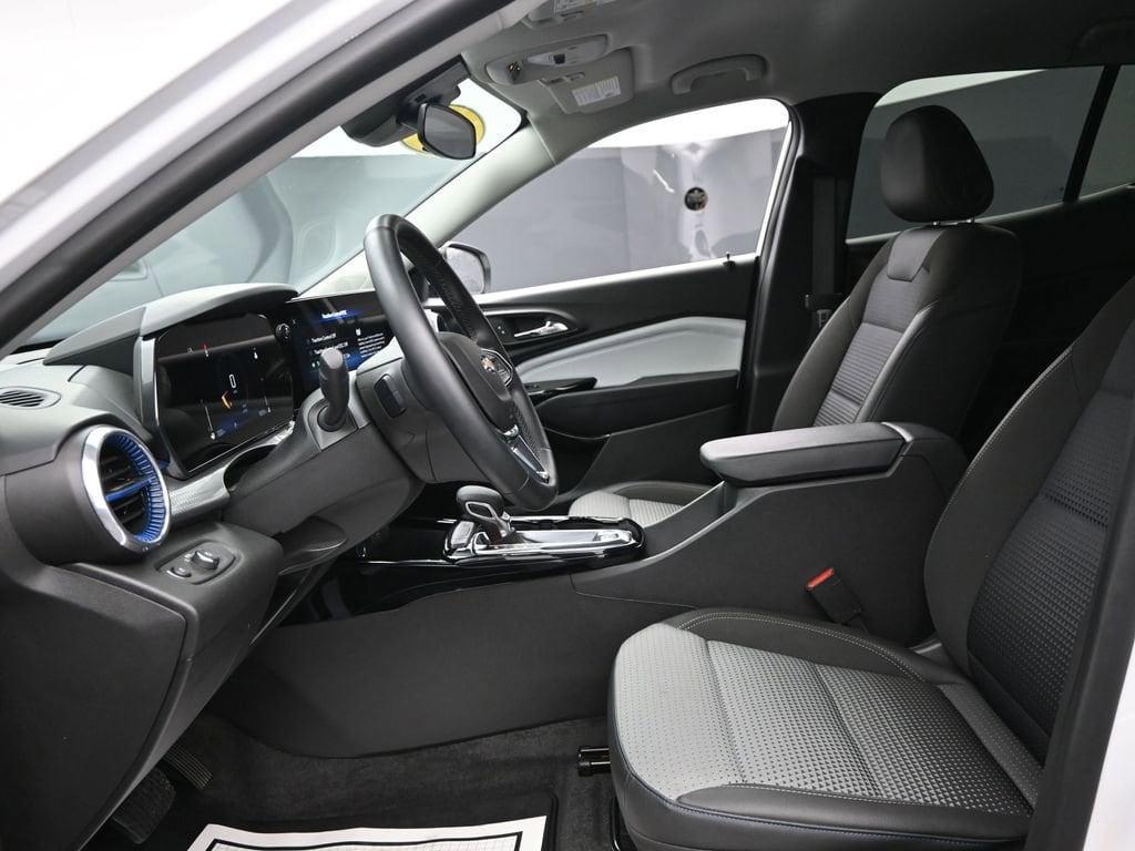 used 2024 Chevrolet Trax car, priced at $23,498