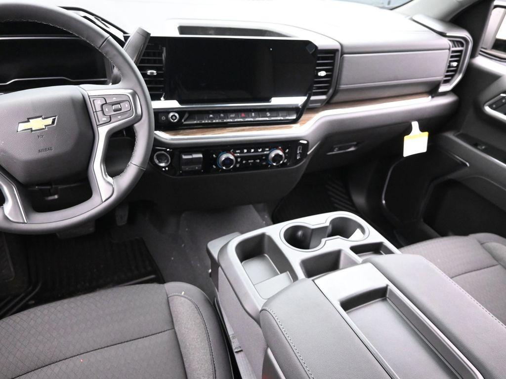 new 2025 Chevrolet Silverado 1500 car, priced at $59,085