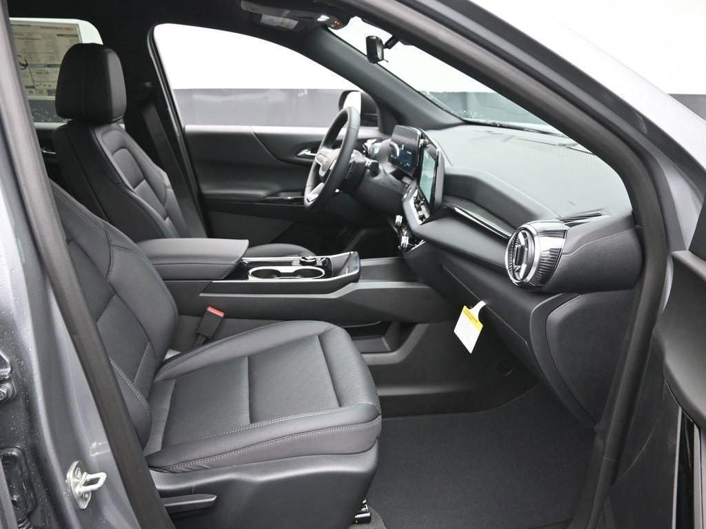 new 2026 Chevrolet Equinox car, priced at $34,314