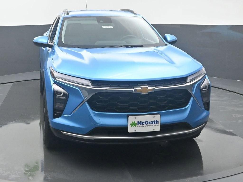 new 2025 Chevrolet Trax car, priced at $24,774