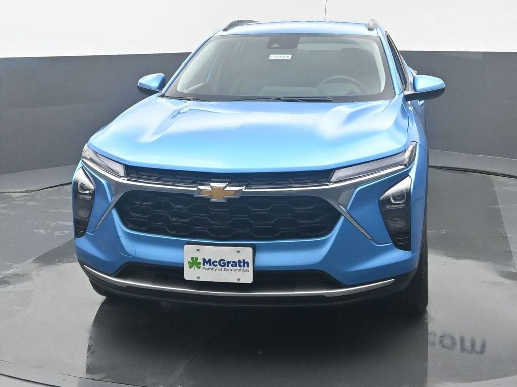 new 2025 Chevrolet Trax car, priced at $24,774