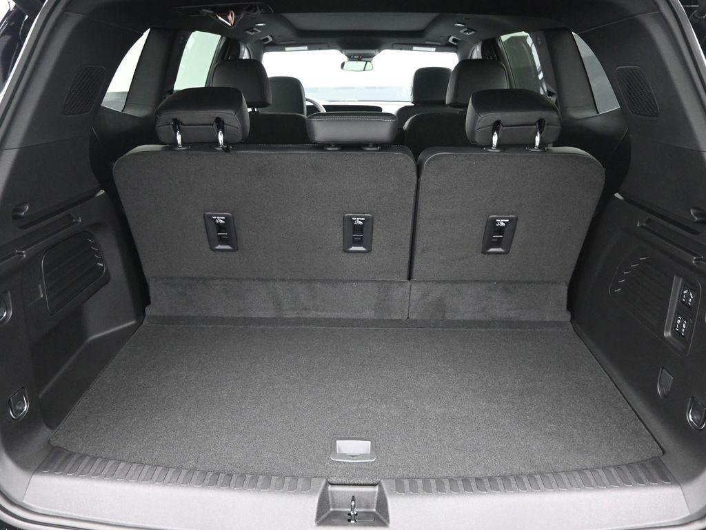 new 2025 Buick Enclave car, priced at $51,830