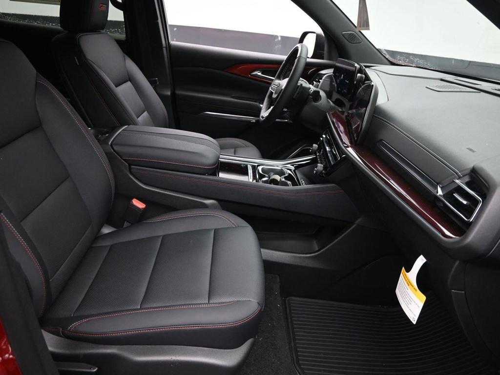 new 2025 Chevrolet Traverse car, priced at $54,950